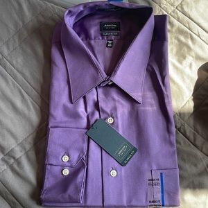 Men’s dress shirt. New with tags. Classic fit. 17 1/2 36/37
